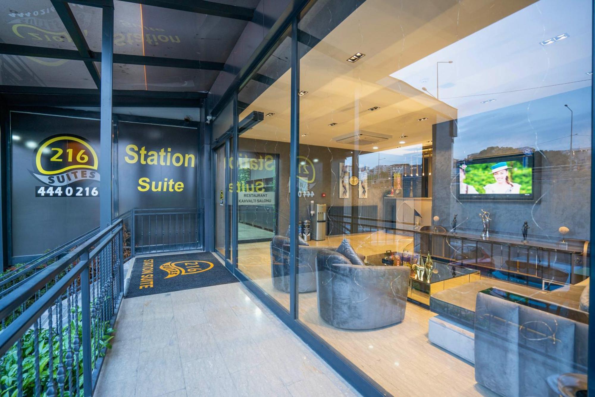 216 Station Suite 盖布泽 外观 照片